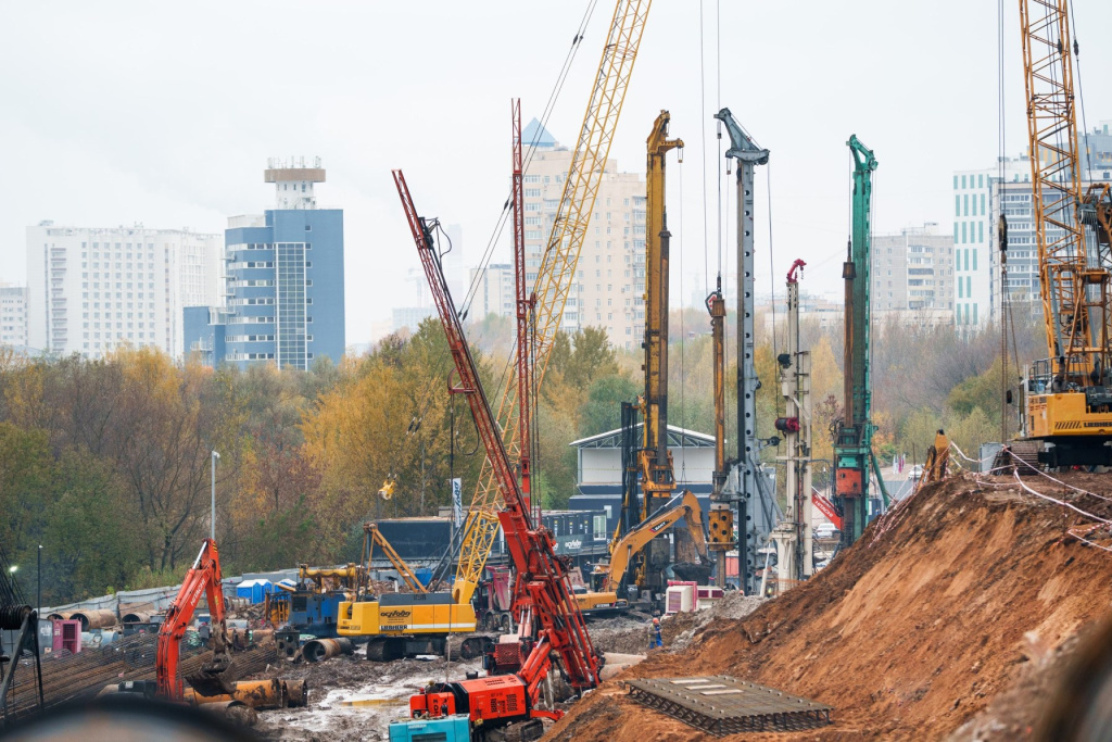 Айс Тауэрс_котлован 1.jpg